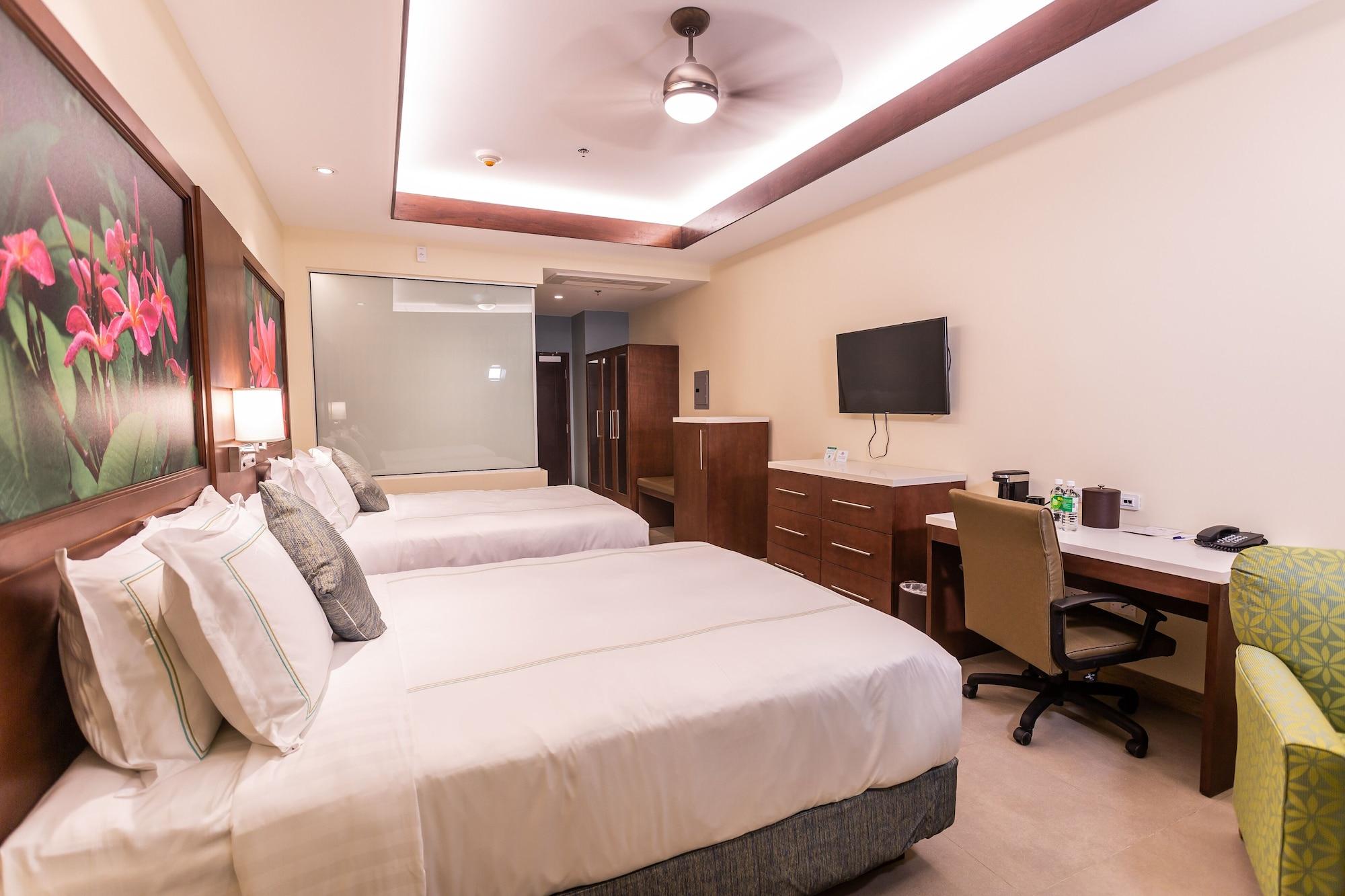 Surfrider Resort Hotel Сайпан Екстериор снимка
