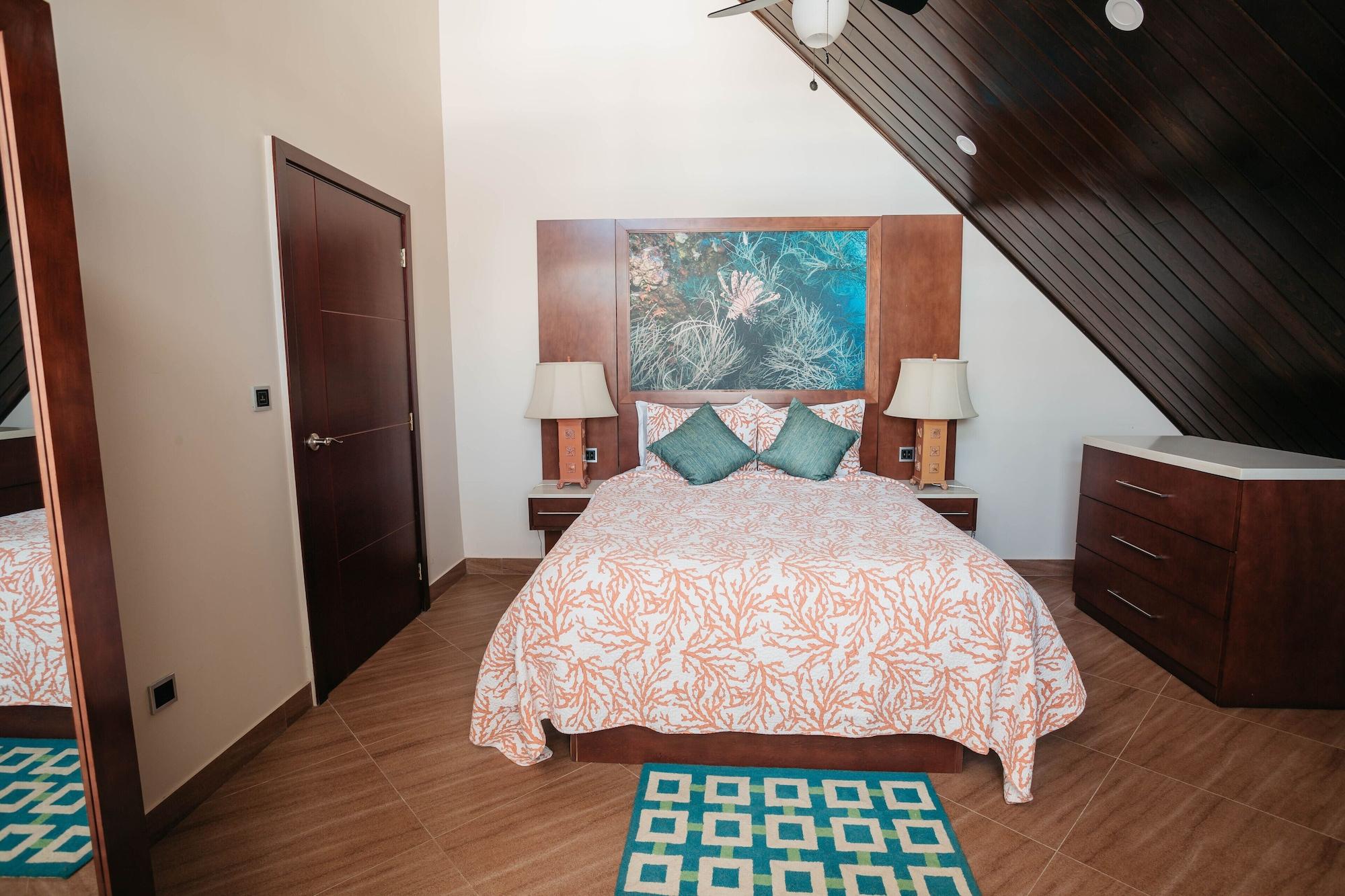Surfrider Resort Hotel Сайпан Екстериор снимка