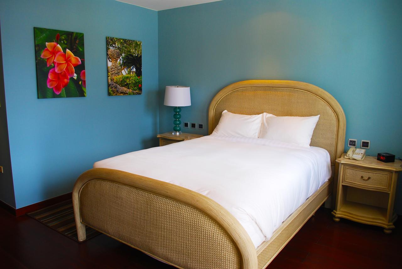Surfrider Resort Hotel Сайпан Екстериор снимка