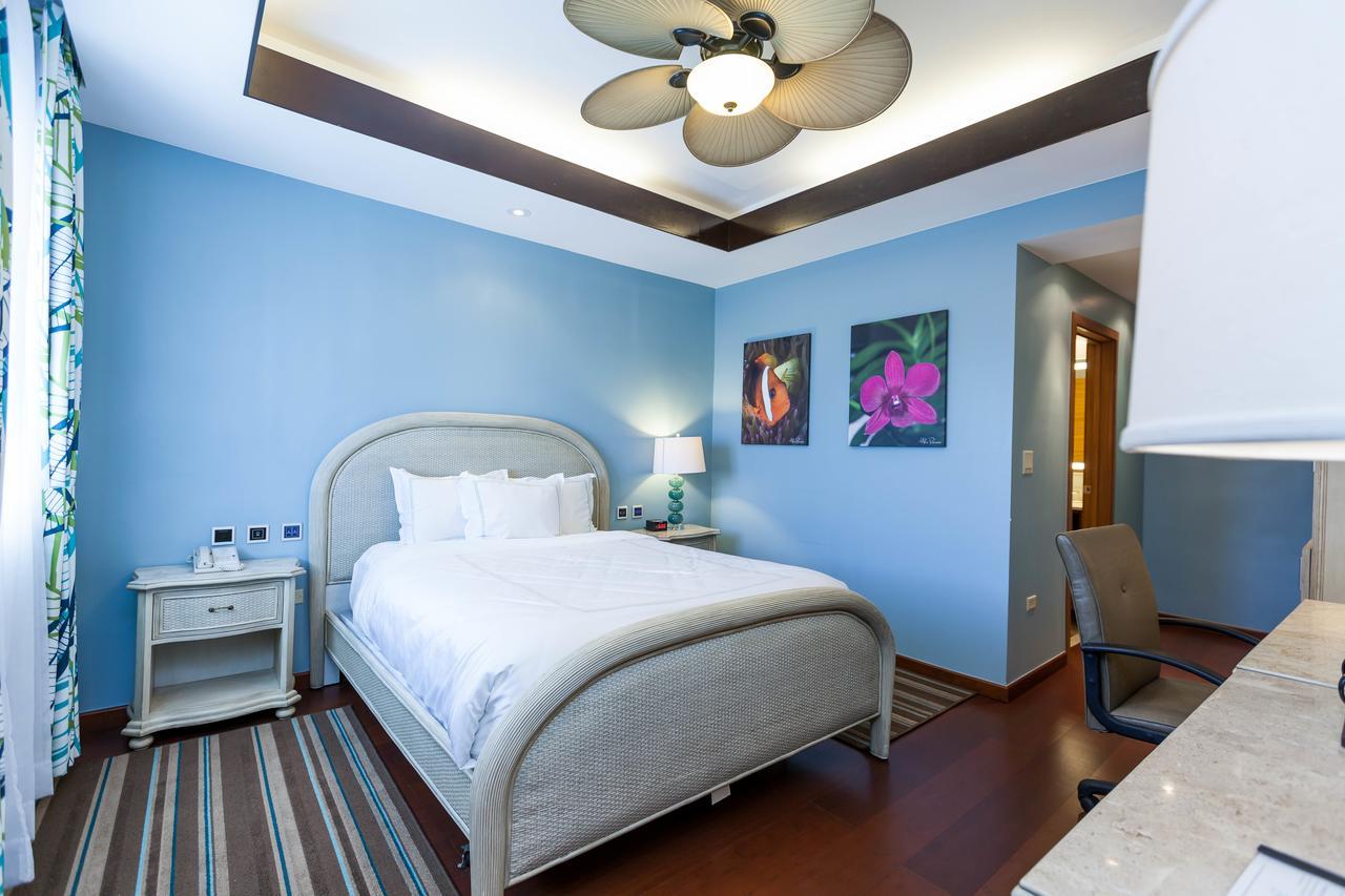 Surfrider Resort Hotel Сайпан Екстериор снимка